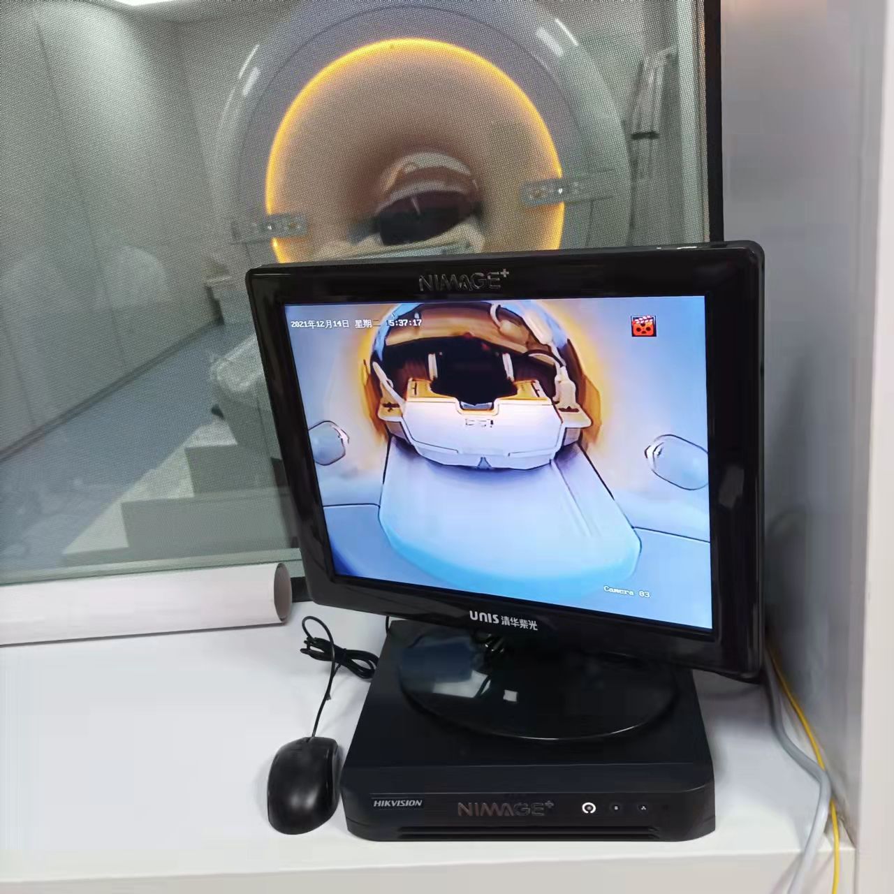 无磁摄像系统